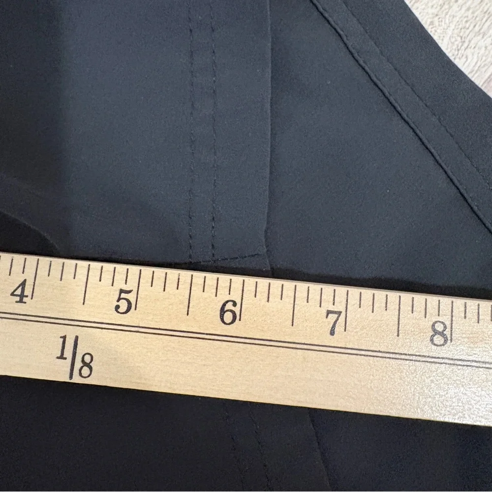 L.L. Bean Black UPF 50+ Stretch Board Shorts - Picture 12 of 13